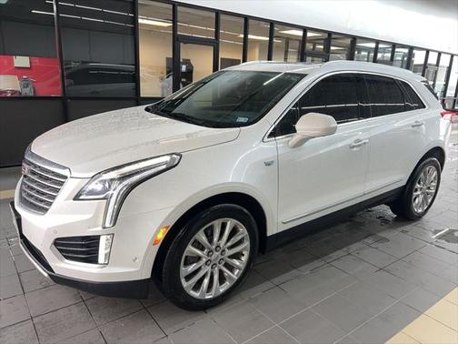 2017 Cadillac XT5 Platinum