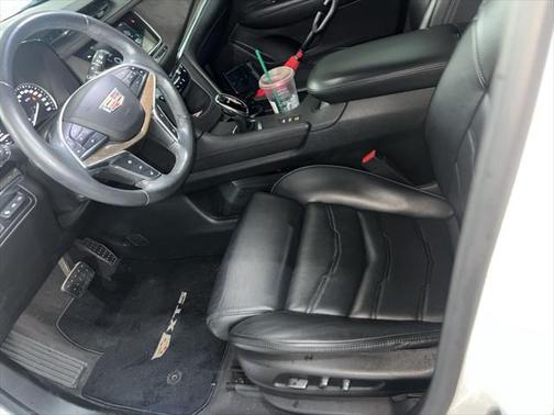 2017 Cadillac XT5 Platinum