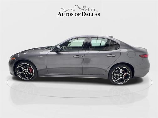 2022 Alfa Romeo Giulia Veloce