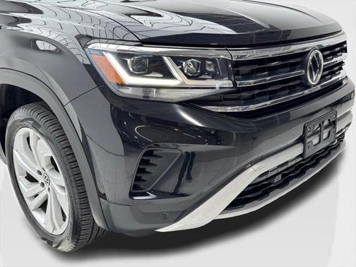 2022 Volkswagen Atlas 3.6L SE w/Technology