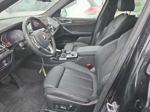 2024 BMW X4 xDrive30i