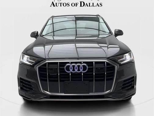 Samurai Gray Metallic 2023 Audi Q7 45 Premium