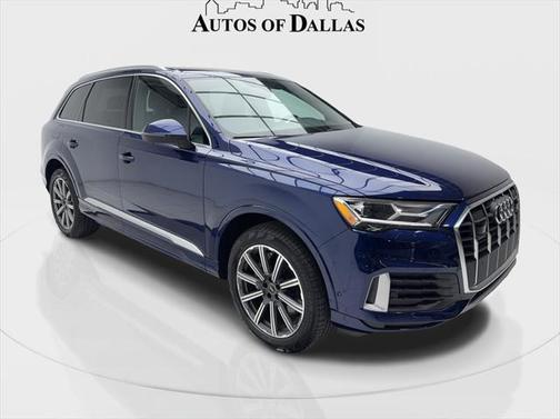 2022 Audi Q7 45 Premium Plus