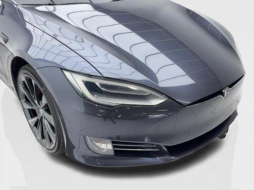 2021 Tesla Model S Performance