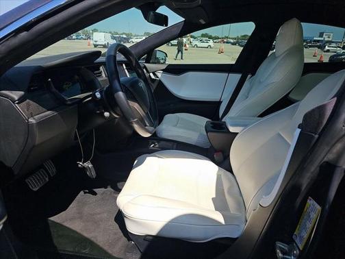 2021 Tesla Model S Performance