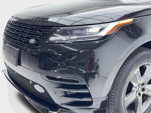 2025 Land Rover Range Rover Velar P250 SE R-Dynamic