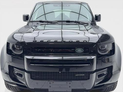 2023 Land Rover Defender 110 X-Dynamic SE