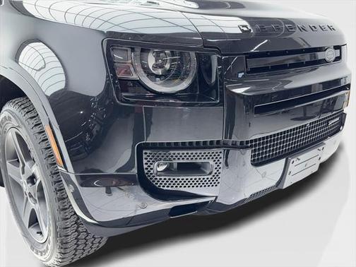 2023 Land Rover Defender 110 X-Dynamic SE