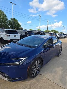 2023 Toyota Prius XLE