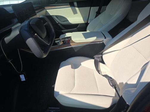2021 Tesla Model S Long Range