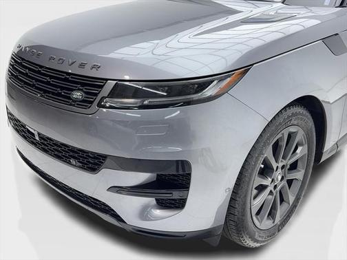 2023 Land Rover Range Rover Sport SE