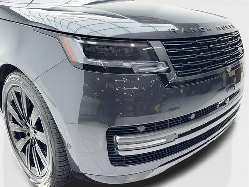 2023 Land Rover Range Rover P530 SE