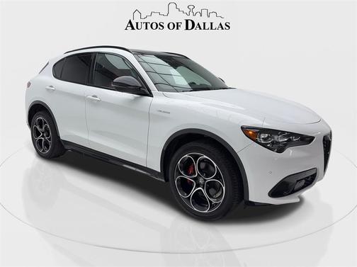 2024 Alfa Romeo Stelvio Veloce AWD