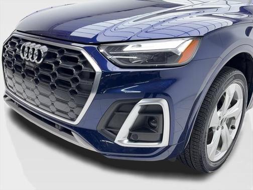 2022 Audi Q5 45 S line Premium Plus