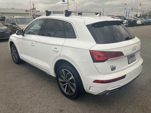 2023 Audi Q5 45 S line Premium Plus