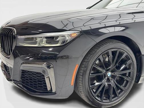 2022 BMW 750 i xDrive