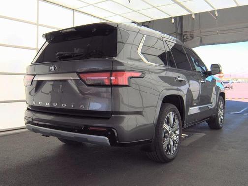 2023 Toyota Sequoia Capstone