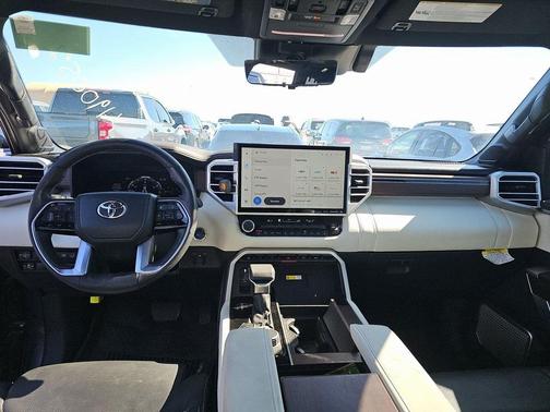 2023 Toyota Sequoia Capstone