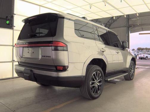 2025 Lexus GX 550 Premium+