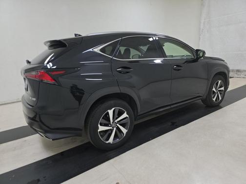 Caviar 2021 Lexus NX 300 Base