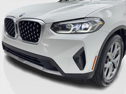 2024 BMW X4 xDrive30i
