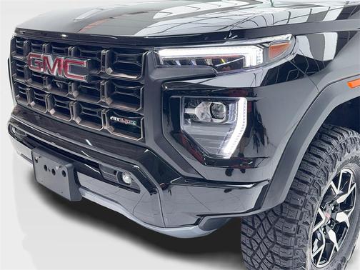 2024 GMC Canyon AT4X