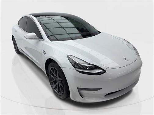 2020 Tesla Model 3 Standard Range
