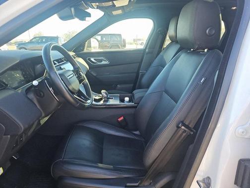 2025 Land Rover Range Rover Velar P250 SE R-Dynamic