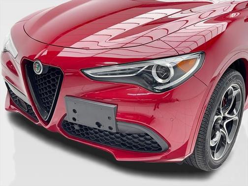 2022 Alfa Romeo Stelvio Ti