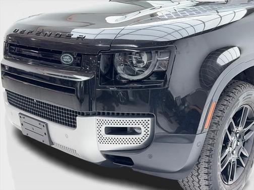 2023 Land Rover Defender 110 S
