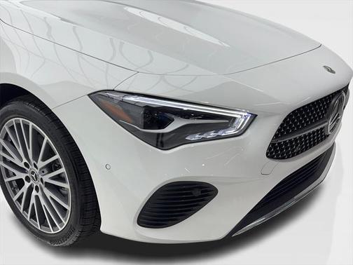 2024 Mercedes-Benz CLA 250 4MATIC
