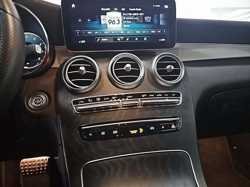 2023 Mercedes-Benz GLC 300 4MATIC Coupe