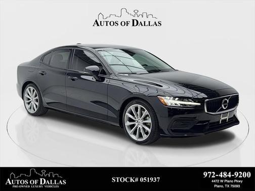 2020 Volvo S60 T5 Momentum