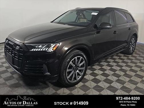 2023 Audi Q7 45 Premium Plus
