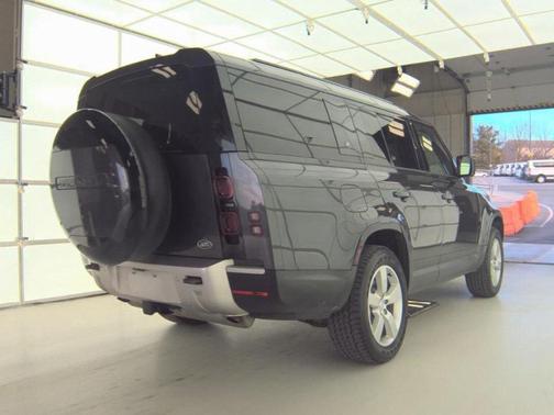 2023 Land Rover Defender 130 First Edition