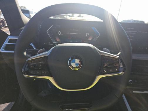 2025 BMW 330 330i