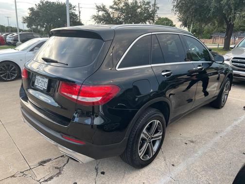 2019 Mercedes-Benz GLC 300 Base