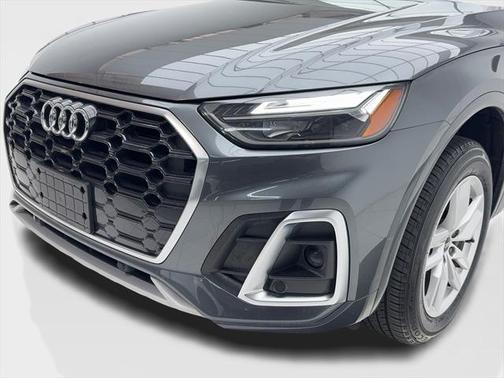 2022 Audi Q5 45 S line Premium