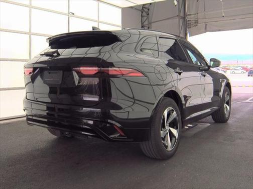 2024 Jaguar F-PACE R-Dynamic S P250 AWD Automatic