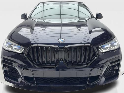 2023 BMW X6 xDrive40i