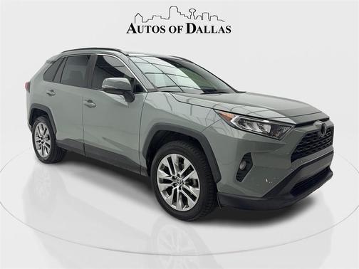 2020 Toyota RAV4 XLE Premium