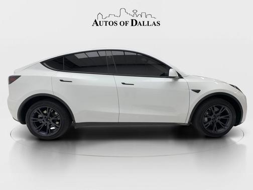 2025 Tesla Model Y Long Range Dual Motor All-Wheel Drive