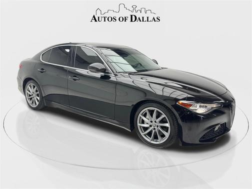 2019 Alfa Romeo Giulia Base