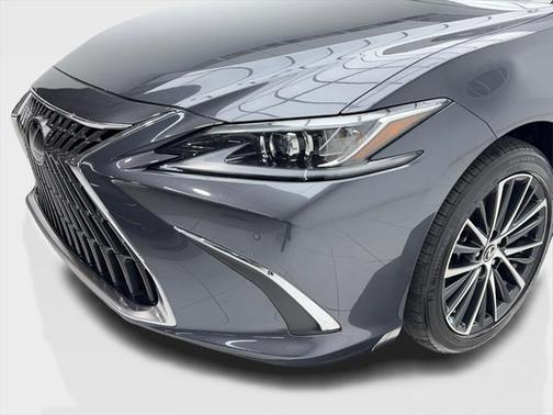 2023 Lexus ES 350 Base