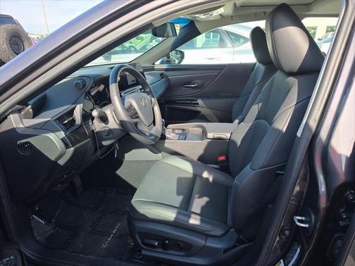2023 Lexus ES 350 Base