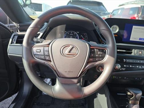 2023 Lexus ES 350 Base
