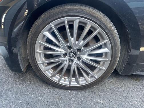 Caviar 2022 Lexus IS 300 Base