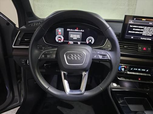 2022 Audi Q5 45 S line Premium Plus
