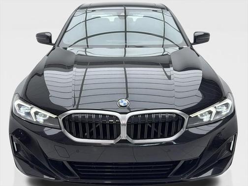 2024 BMW 330 i