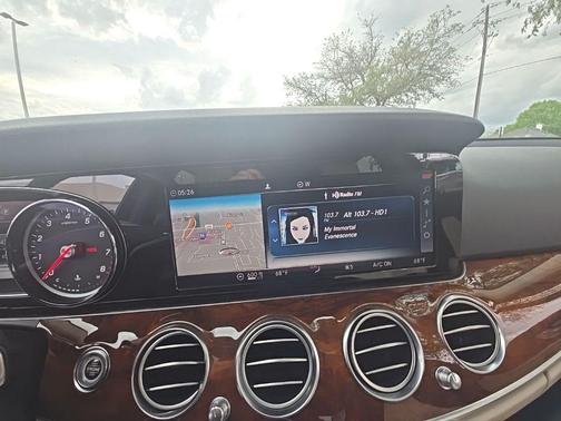 White 2018 Mercedes-Benz E-Class 4MATIC